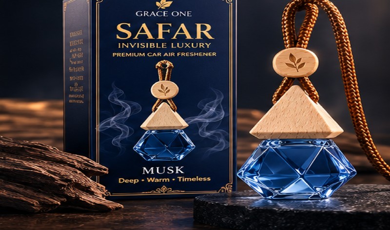 Musk box and bottle with wood props